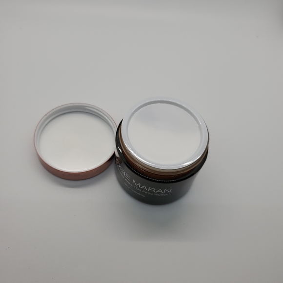 Josie Maran Whipped Argan Oil Face Butter - Picture 6 of 9